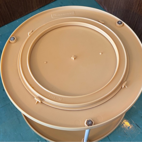 Vintage gold yellow Turntable Lazy Susan 1970's 2 Tiered Rubbermaid - Picture 7 of 10